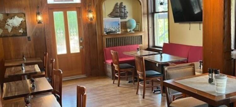 皮特港酒店(The Port Hotel)图片