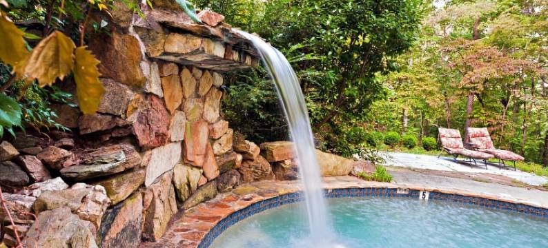 百合溪小屋(Lily Creek Lodge)图片