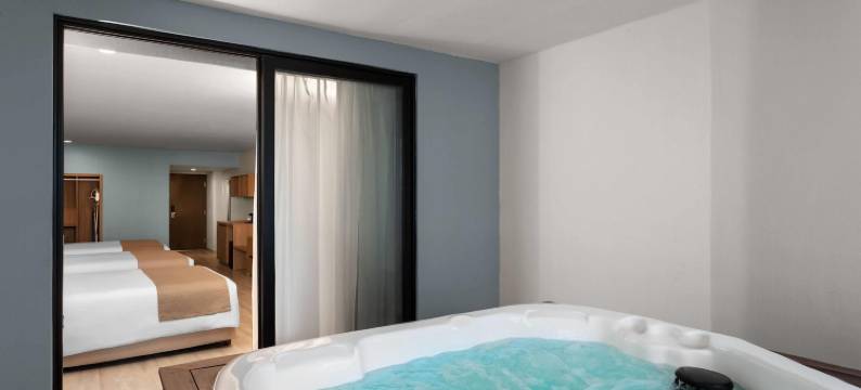 温德姆花园马萨特兰码头(Wyndham Garden Mazatlan Marina)图片