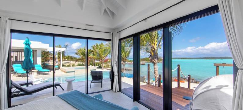 Aqua Serenity , 4 Bedroom , 5 Bathroom Beachfront Luxury  Villa图片