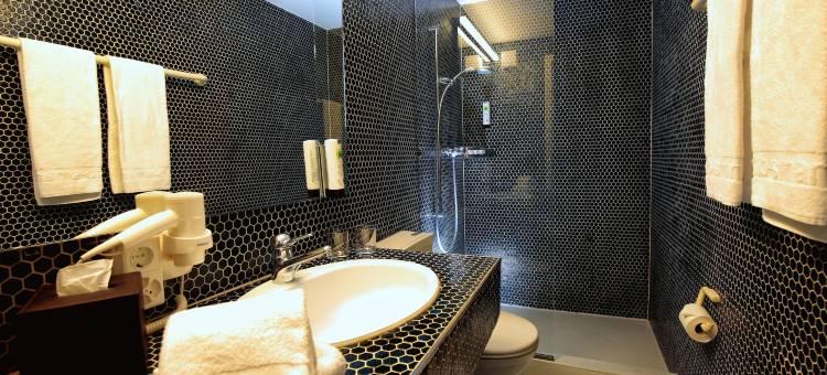 巴塞尔贝斯马特汽车旅馆(B-Smart Motel Basel)图片