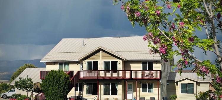 布莱斯小径民宿(Bryce Trails Bed and Breakfast)图片