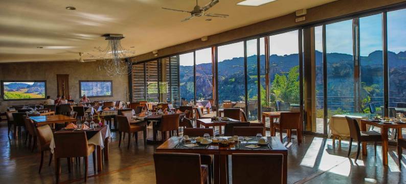 艾萨罗岩石旅馆(Isalo Rock Lodge)图片