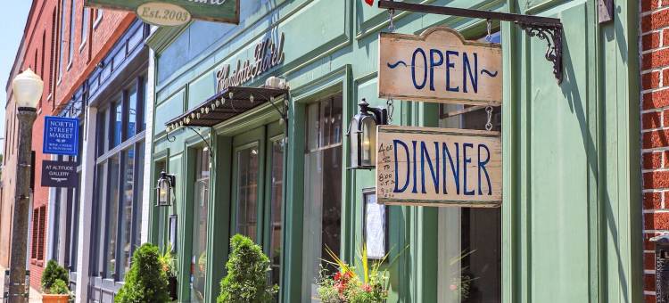 夏洛特酒店及餐厅(The Charlotte Hotel & Restaurant)图片