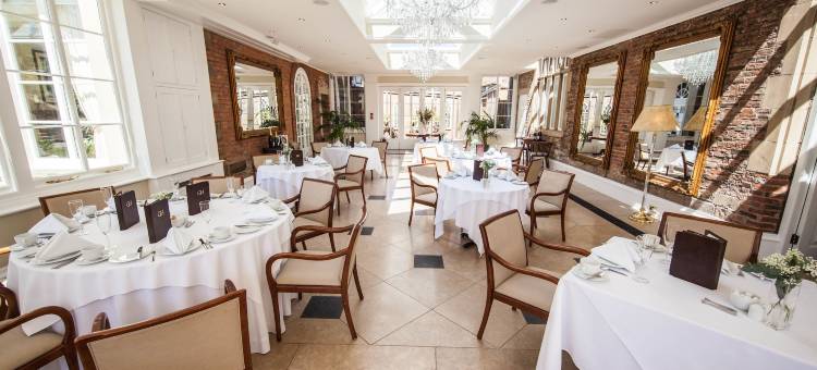 戈尔兹伯勒豪尔酒店(Goldsborough Hall)图片