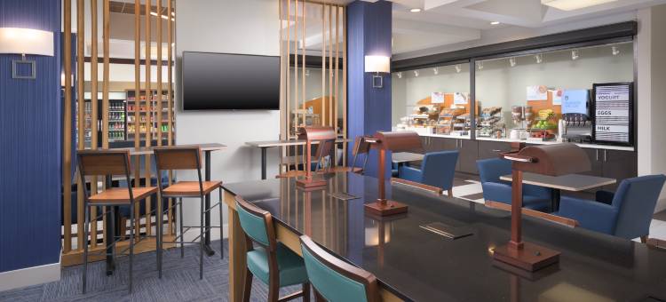 智选假日套房酒店查塔努加闹市(Holiday Inn Express & Suites Chattanooga Downtown)图片