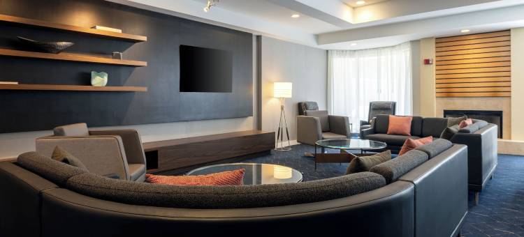 北查尔斯顿机场/体育馆万怡酒店(Courtyard North Charleston Airport/Coliseum)图片