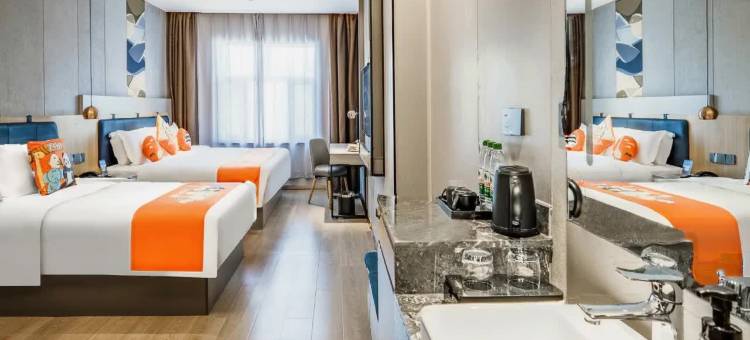 美豪R酒店(乌鲁木齐铁路局地铁站店)图片