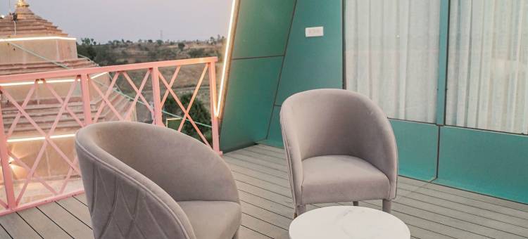 博帕尔Sanjeevani农场：豪华五卧室私人泳池别墅(Sanjeevani Farms Bhopal - A Luxury 5 Bedroom Private Pool Villa)图片