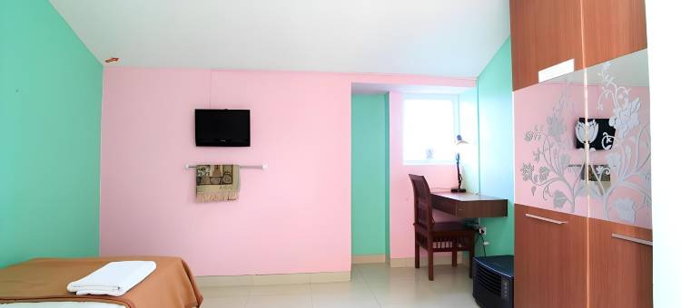 北干巴鲁南西斯家庭旅馆(The Nancy's Homestay Pekanbaru Mitra RedDoorz)图片