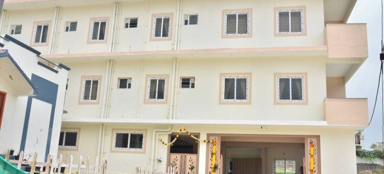 卢米诺皇冠酒店(Treebo Lumino Crown)图片