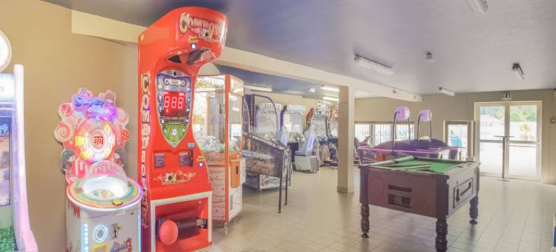 Mobile Home in Saint Jean near Sea Beach图片