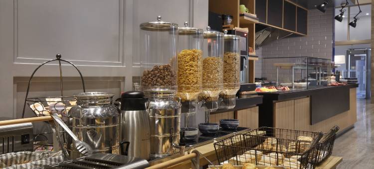 大诺伊达知识园智选假日酒店(Holiday Inn Express GREATER NOIDA KNOWLEDGE PARK by IHG)图片