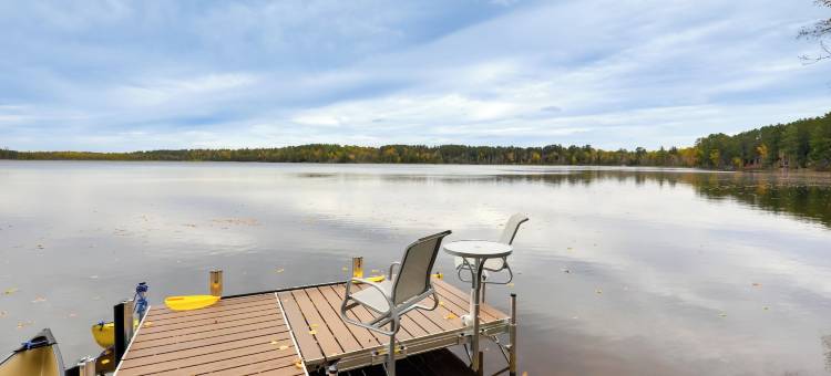 小波塔奇湖的宁静自然度假屋！(Peaceful Nature Escape on Little Portage Lake!)图片