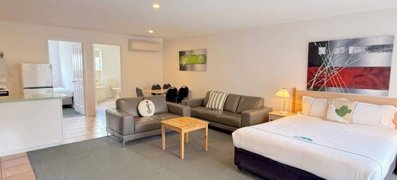 海滩漫步者汽车旅馆及公寓(Beachcomber Motel & Apartments)图片