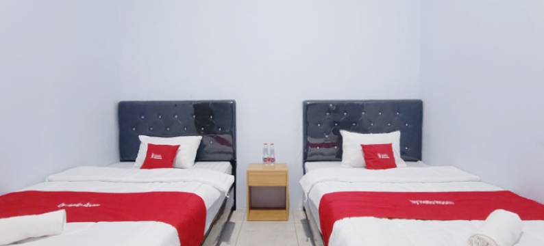 Guest House AA Syariah Pekalongan by Hello Room图片