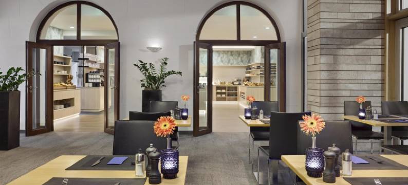 多林特约旦巴德公园酒店比伯拉赫安德里斯(Dorint Parkhotel Jordanbad)图片