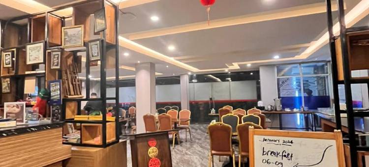 穆斯蒂卡塞嫩酒店(Hotel Mustika Senen)图片