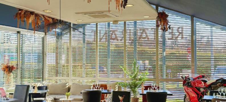 巴约讷金莲花酒店(Hôtel les Genêts Bayonne)图片