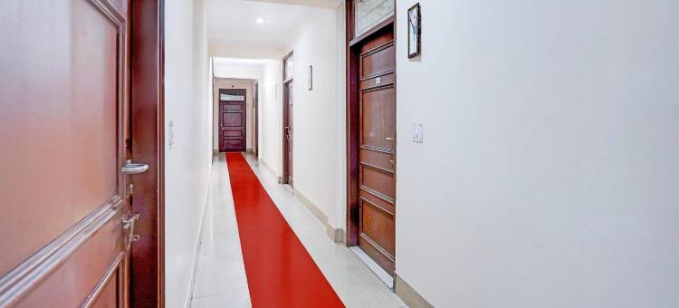 联排别墅 Mall 路靠近图书馆 Chowk(Townhouse Mall Road Near Library Chowk)图片