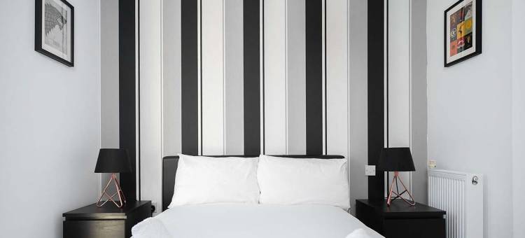 带阳台的惊艳两卧室公寓(Stunning 2BR Flat With Balcony)图片