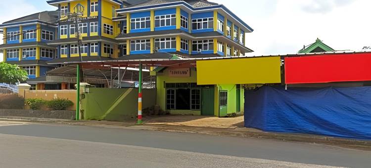 红多兹酒店-近楠榜梅德卡地铁塔曼(RedDoorz Near Taman Merdeka Metro Lampung)图片