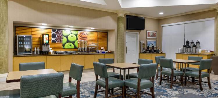 阿尔伯克基西拉昆塔温德姆套房酒店(La Quinta Inn & Suites by Wyndham Albuquerque West)图片