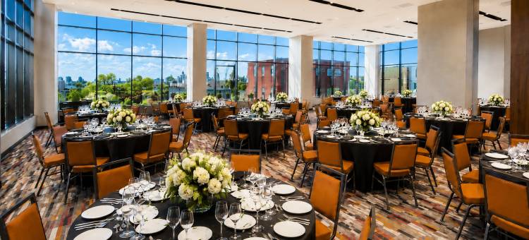 蒙特利尔市中心西假日酒店及套房(Holiday Inn & Suites MONTREAL CENTRE-VILLE OUEST by IHG)图片