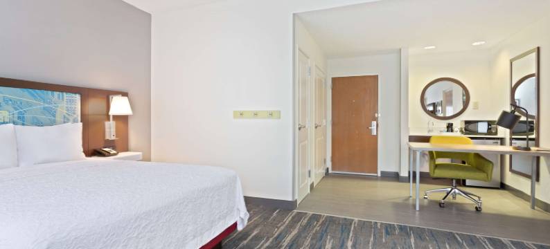 奥兰多国际大道北欢朋套房酒店(Hampton Inn & Suites Orlando-International Dr. North)图片