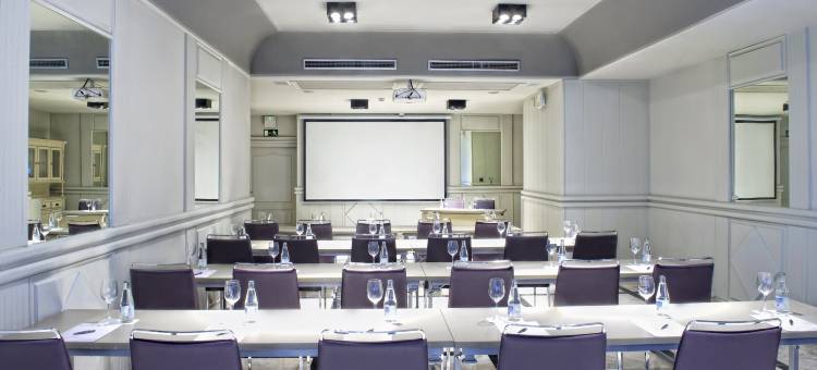 塞勒斯佩尔IV酒店(Sallés Hotel Pere IV)图片