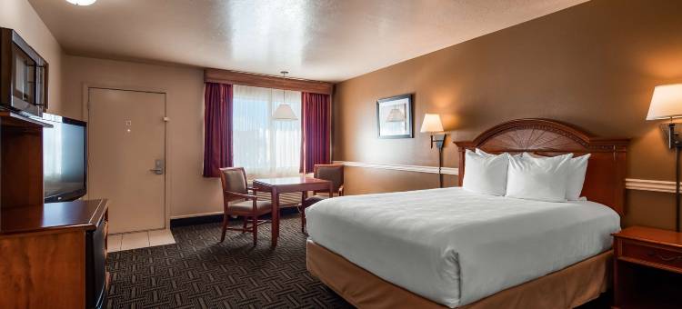 天堂贝斯特韦斯特酒店(Best Western Paradise Inn)图片