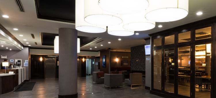 Holiday Inn Express 埃德蒙顿DOWNTOWN(Holiday Inn Express Edmonton Downtown)图片