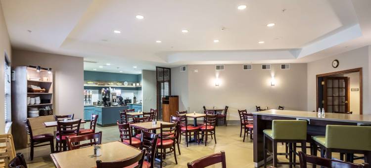 丰迪拉克丽怡酒店(Country Inn & Suites by Radisson, Fond du Lac, WI)图片