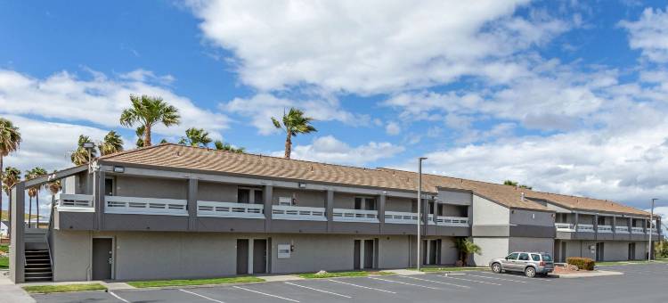 凯特曼城凯艺酒店-近41号高速公路(Quality Inn Kettleman City near Hwy 41)图片