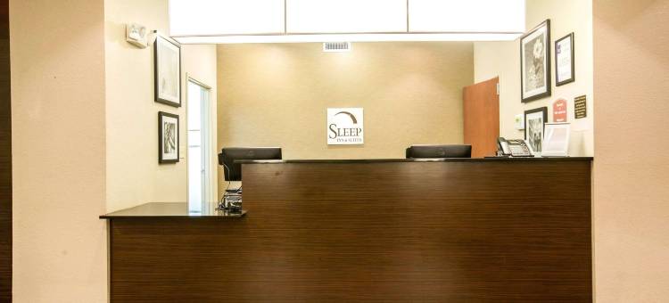 马里昂军事学院舒眠套房酒店(Sleep Inn & Suites Marion - Military Institute)图片