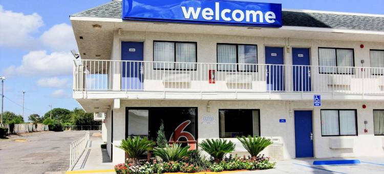 克恩斯维尔6号汽车旅馆(Motel 6 Kingsville, TX)图片