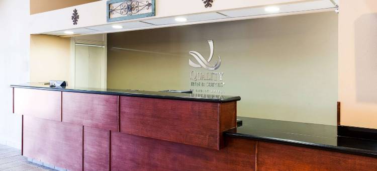 南查尔斯湖凯艺套房酒店(Quality Inn & Suites Lake Charles South)图片