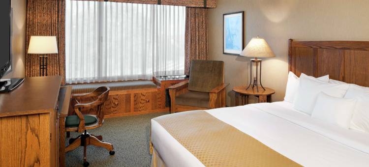 利伯蒂维尔-芒德莱恩希尔顿逸林酒店(DoubleTree by Hilton Hotel Libertyville - Mundelein)图片