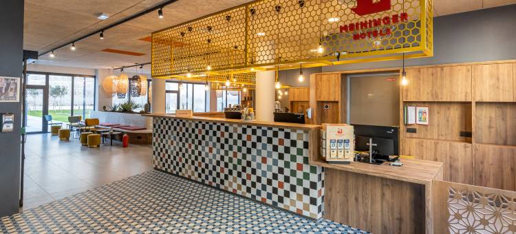 马赛中心若利耶特梅宁阁酒店(Meininger Marseille Centre la Joliette)图片