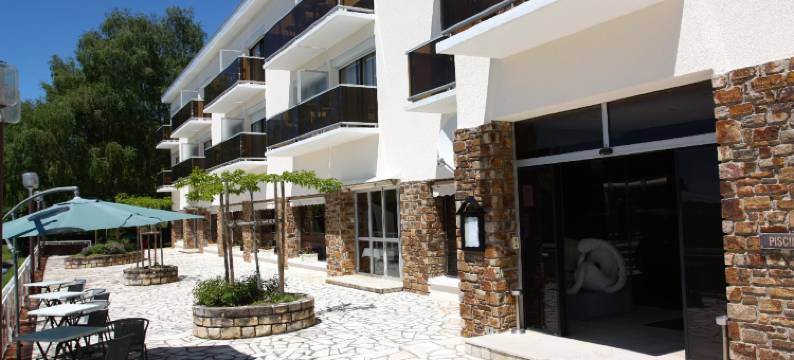 塞加拉普林西尔餐厅及酒店(Authentic by Balladins – Rodez / le Ségala)图片