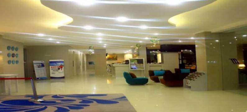 玛丽娜曼伯拉莫酒店(Marina Mamberamo Hotel)图片
