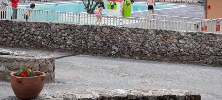 瑞投图露营地(Camping de Retourtour)图片