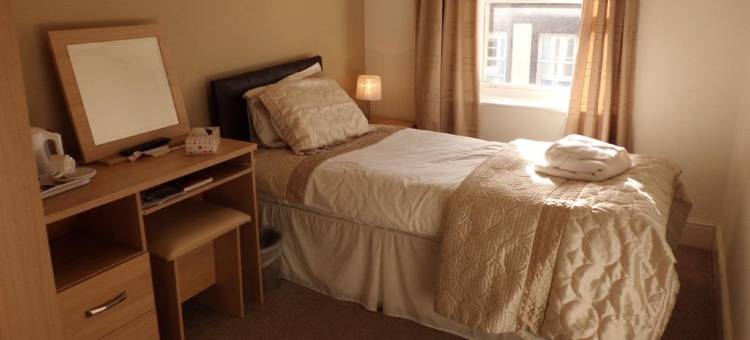 金狮酒店(The Golden Lion Hotel)图片