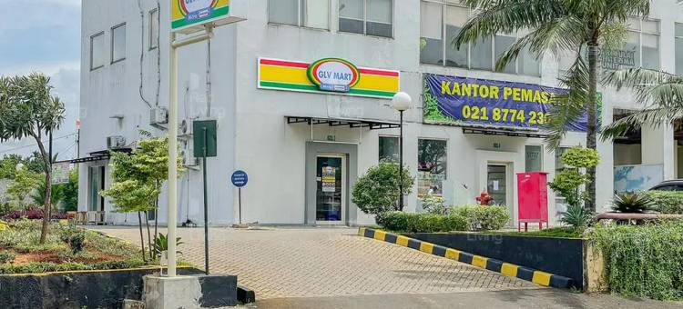 RedLiving Apartemen Green Lake View Cimanggis - Win Property图片