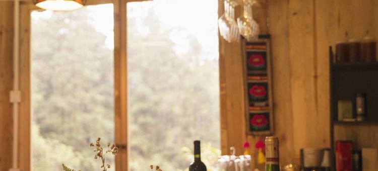 群山之心·夹缝岩民宿图片