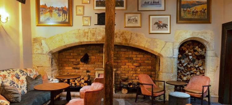 经典英国哈特雷庄园酒店(Cbh Hatherley Manor Hotel)图片