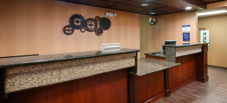 拉玛贝斯特韦斯特优质套房酒店(Best Western Plus Rama Inn  Suites)图片