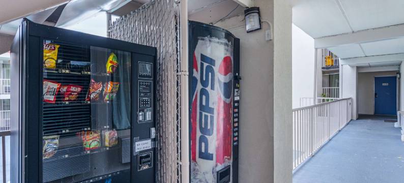 克里夫兰美国旅馆(Motel 6 Cleveland, TX)图片