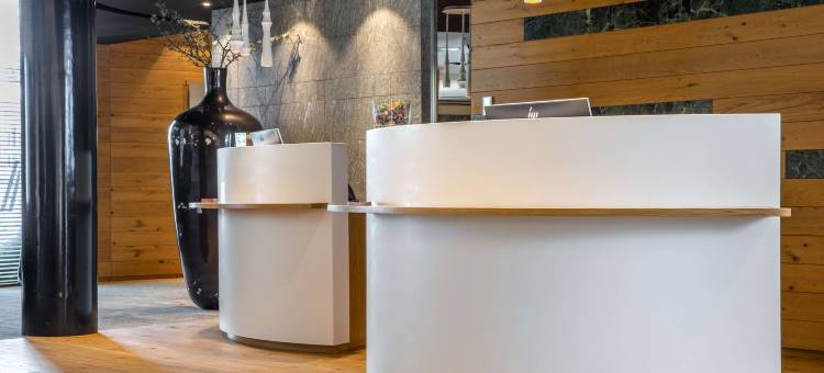 安德马特卢森丽笙酒店(Radisson Blu Hotel Reussen Andermatt)图片