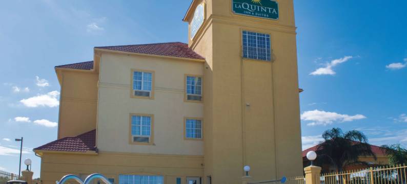 艾丽斯拉昆塔温德姆套房酒店(La Quinta Inn & Suites by Wyndham Alice)图片
